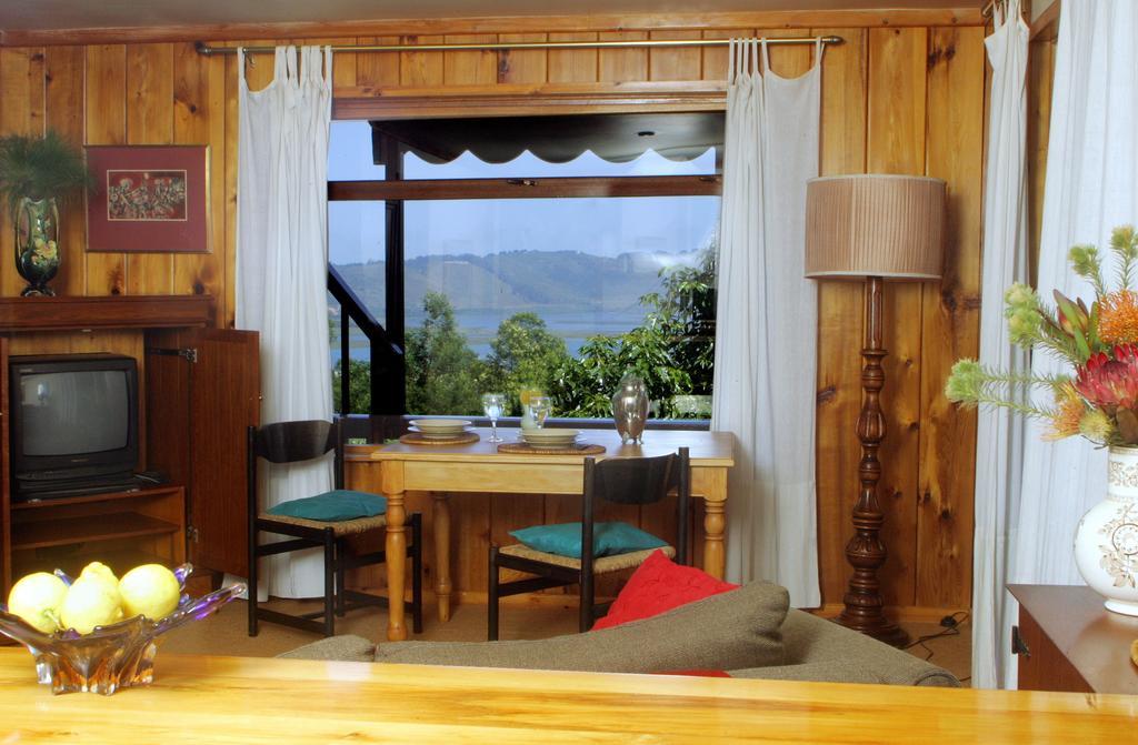 Mount Joy Cottages Knysna Quarto foto
